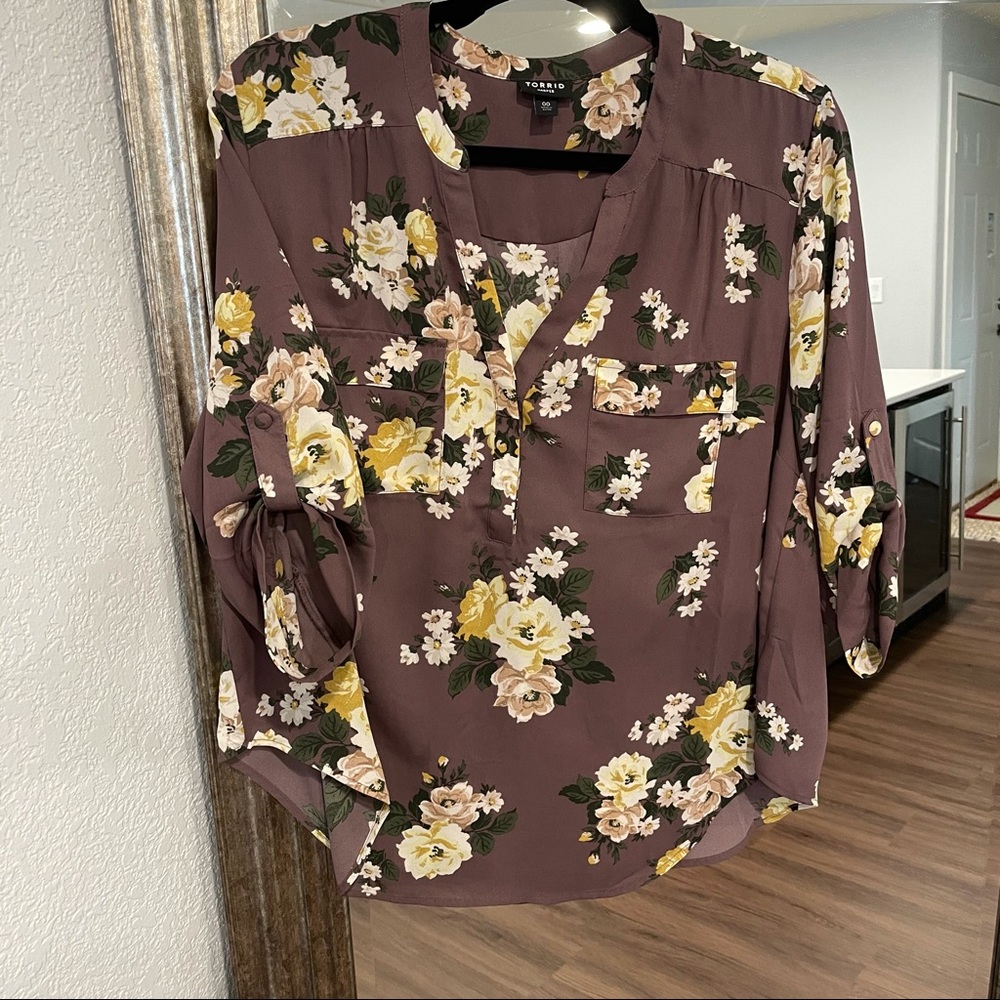 Torrid Harper Georgette Pullover Blouse Sz 00